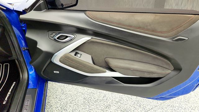 2021 Chevrolet Camaro 2dr Coupe LT1 with Upgraded Brakes + RS & Technology Packages - 22961963 - 25