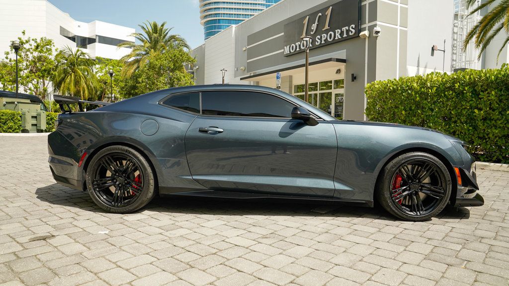 2021 Chevrolet Camaro ZL1 1LE photo 12