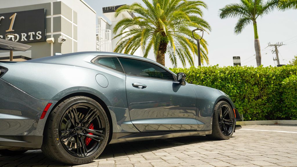 2021 Chevrolet Camaro ZL1 1LE photo 15