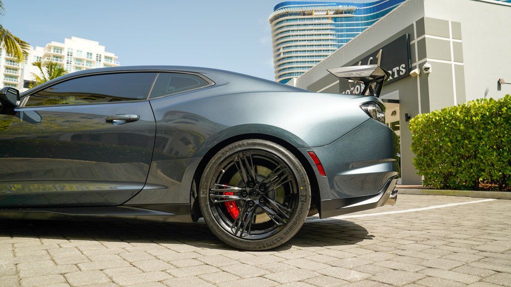 2021 Chevrolet Camaro ZL1 1LE photo 27