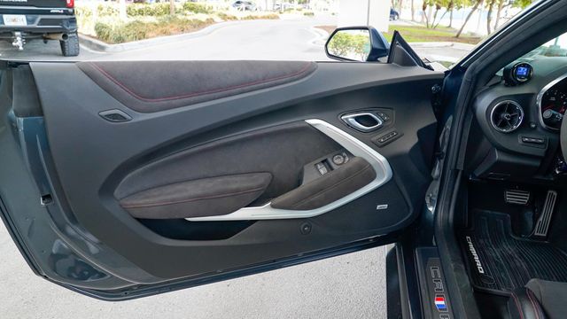 2021 Chevrolet Camaro 2dr Coupe ZL1 - 22858311 - 51