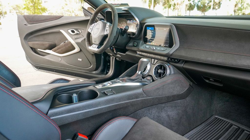2021 Chevrolet Camaro 2dr Coupe ZL1 - 22858311 - 82
