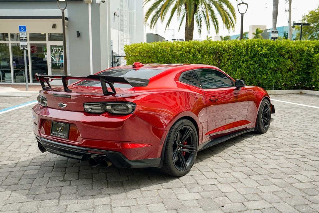 2021 Chevrolet Camaro Coupe ZL1 photo 21