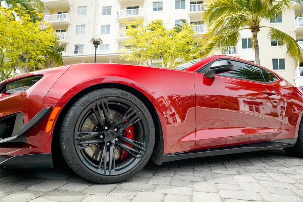 2021 Chevrolet Camaro Coupe ZL1 photo 35