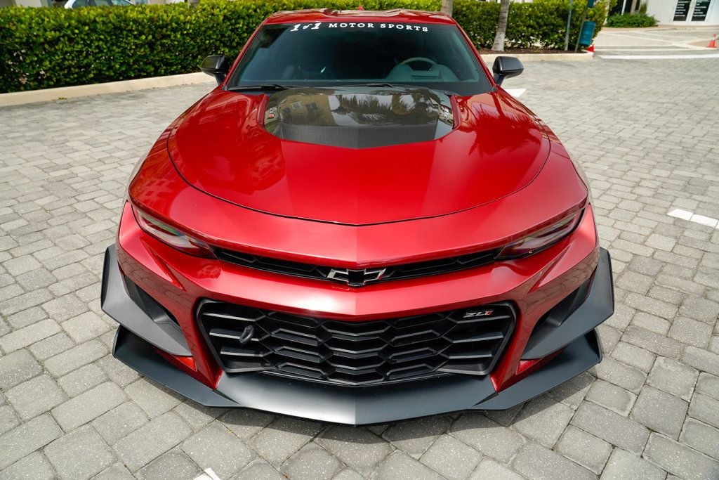 2021 Chevrolet Camaro Coupe ZL1 photo 5