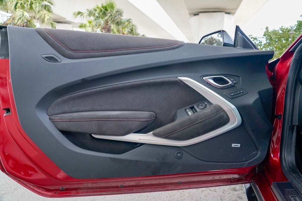 2021 Chevrolet Camaro Coupe ZL1 photo 51