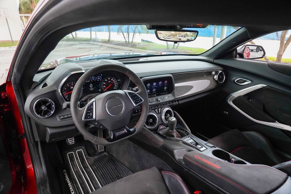 2021 Chevrolet Camaro 2dr Coupe ZL1 - 22880702 - 54