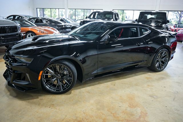 2021 Chevrolet Camaro 2dr Coupe ZL1 - 23065130 - 1