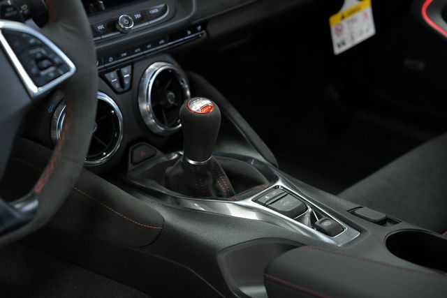 2021 Chevrolet Camaro 2dr Coupe ZL1 - 23065130 - 29
