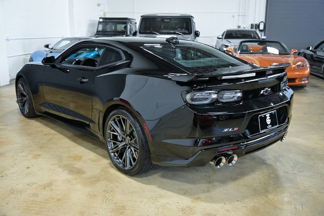 2021 Chevrolet Camaro 2dr Coupe ZL1 - 23065130 - 3