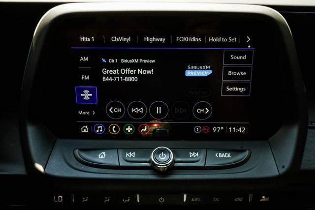 2021 Chevrolet Camaro SS - 23045576 - 21