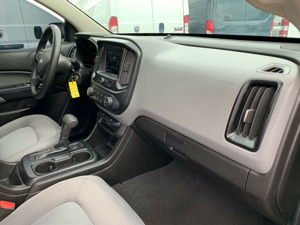 2021 Chevrolet Colorado 2WD Crew Cab 128" Work Truck - 23039173 - 17