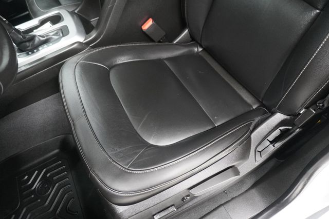 2021 Chevrolet Colorado 4WD Crew Cab 128" LT - 23030652 - 11