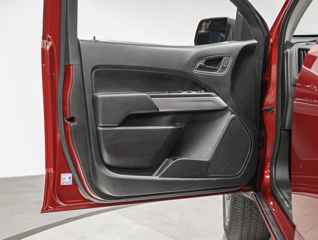 2021 Chevrolet Colorado 4WD LT - 23089714 - 11