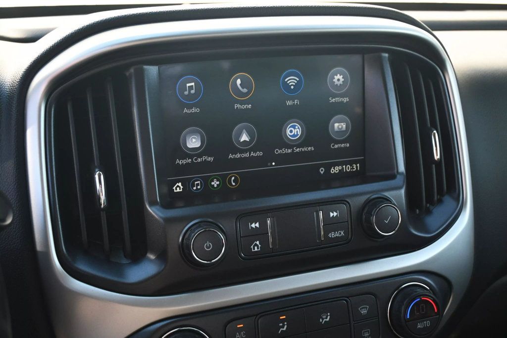2021 Chevrolet Colorado LT photo 10