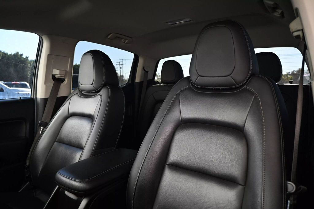 2021 Chevrolet Colorado LT photo 12