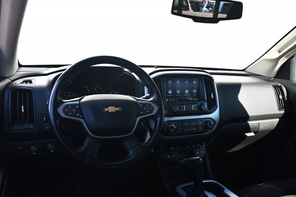 2021 Chevrolet Colorado LT photo 7