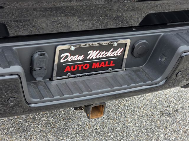 2021 Chevrolet Colorado Z71 - 22940420 - 25