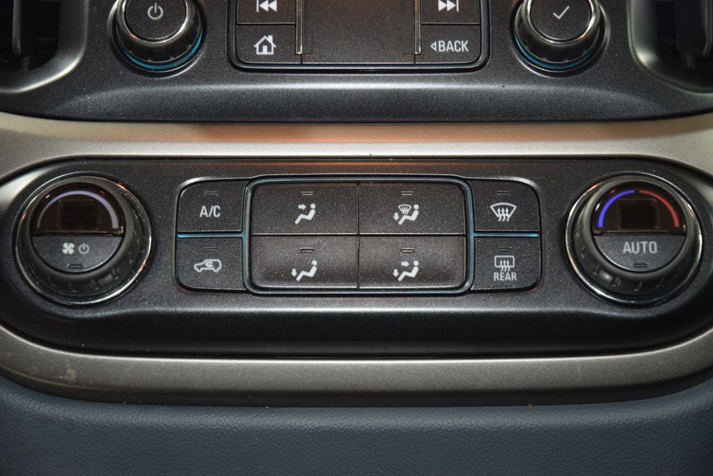 2021 Chevrolet Colorado Z71 - 23000742 - 34