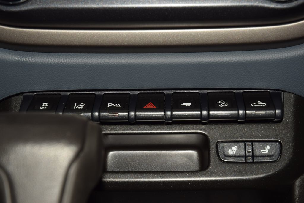 2021 Chevrolet Colorado Z71 - 23004500 - 35