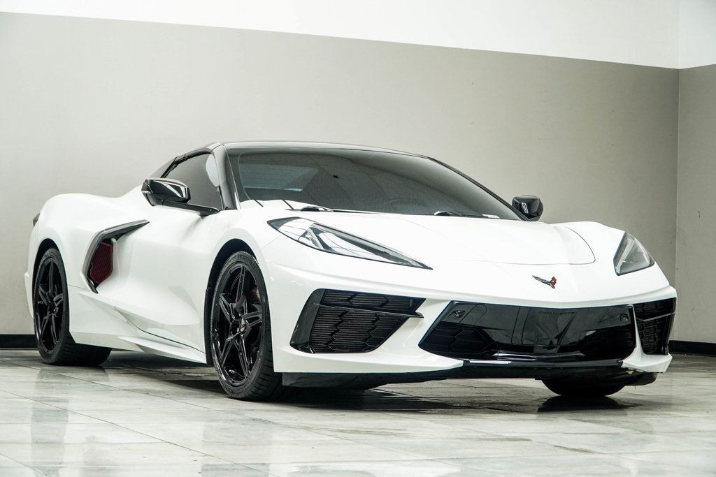 2021 Chevrolet Corvette Stingray Convertible 2LT photo 4