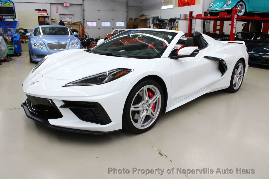 2021 Chevrolet Corvette Stingray Convertible 3LT photo 3
