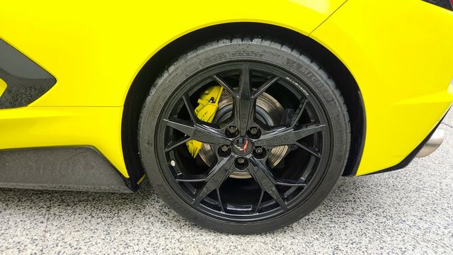 2021 Chevrolet Corvette 2dr Stingray Convertible w/3LT, Z51 Perf Pkg & Adjustable Lift - 22990287 - 8