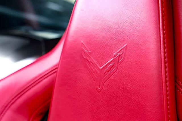 2021 Chevrolet Corvette 2dr Stingray Coupe w/2LT - 22992404 - 24