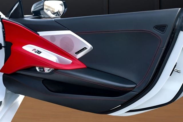 2021 Chevrolet Corvette 2dr Stingray Coupe w/2LT - 22992404 - 29