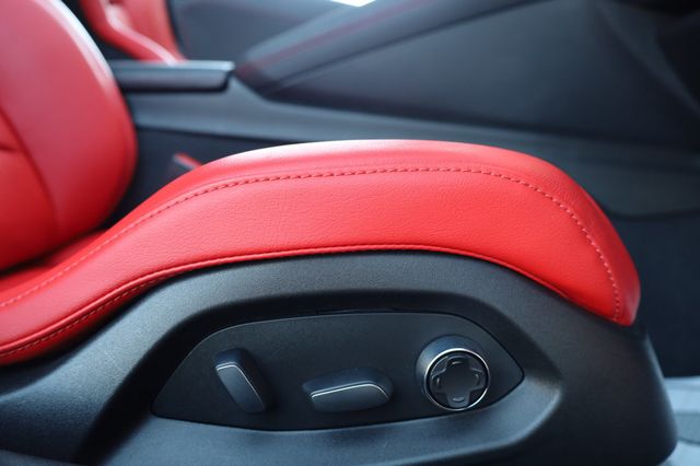 2021 Chevrolet Corvette 2dr Stingray Coupe w/2LT w/ Z51 Pkg! - 22995239 - 29