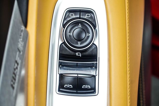 2021 Chevrolet Corvette 2dr Stingray Coupe w/3LT - 23039231 - 43