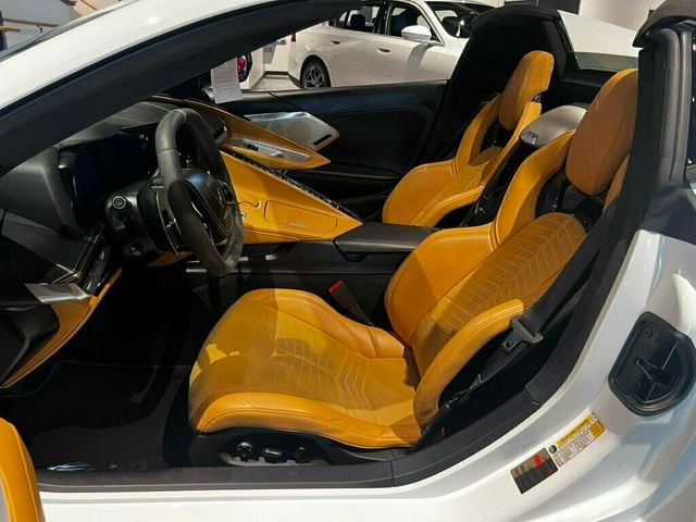 2021 Chevrolet Corvette 3LT/Adj.FrontLiftw/Memory/RearParkAssist/CarbonFlashAccents - 23068809 - 14