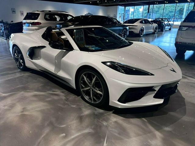 2021 Chevrolet Corvette 3LT/Adj.FrontLiftw/Memory/RearParkAssist/CarbonFlashAccents - 23068809 - 2