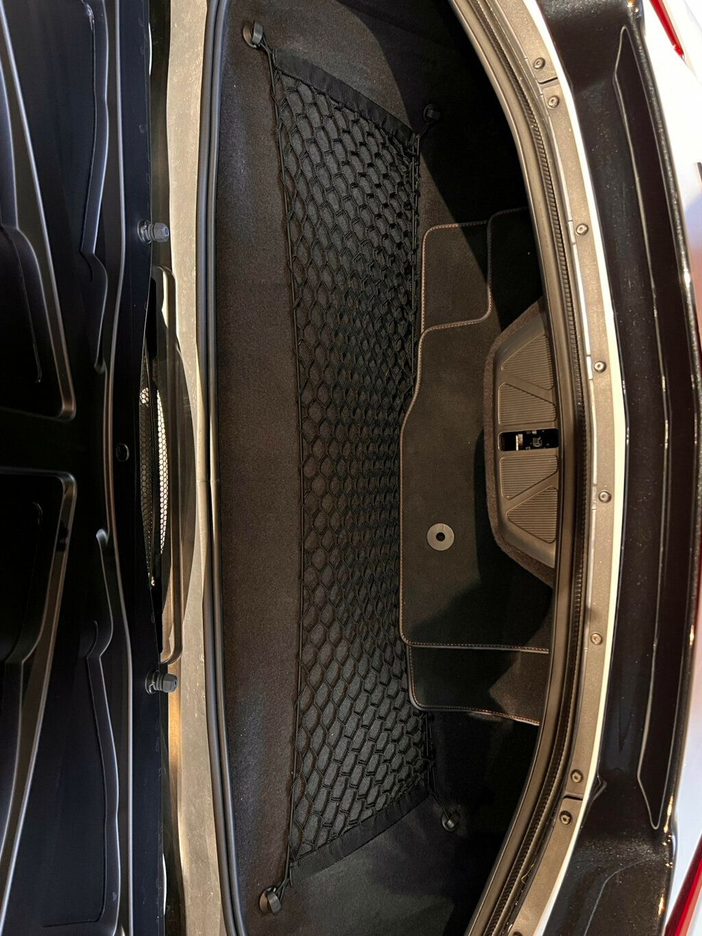 2021 Chevrolet Corvette LocalTrade/Convertible/3LT/Z51PerfPkg/Z51PerfSuspension/180Cam - 22998563 - 9