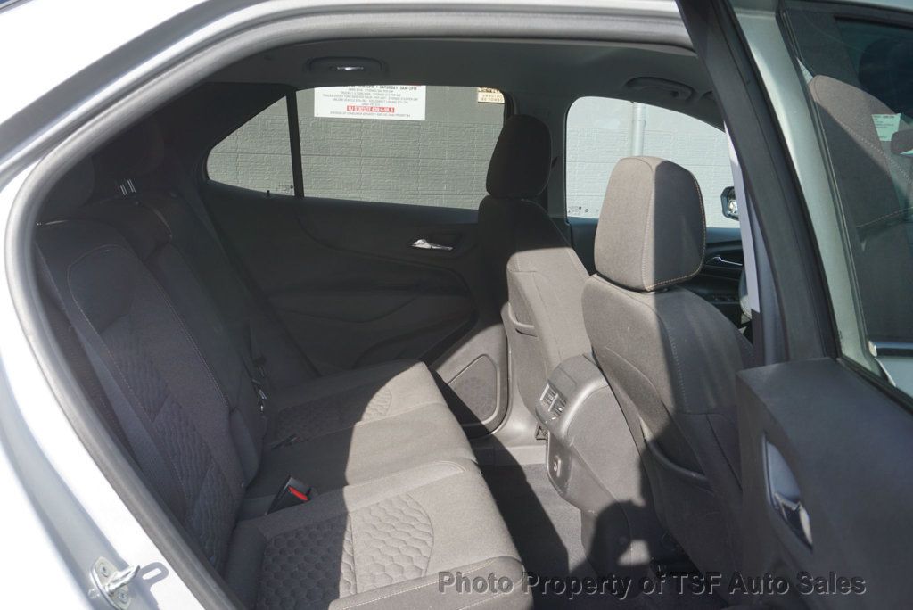 2021 Chevrolet Equinox photo 12