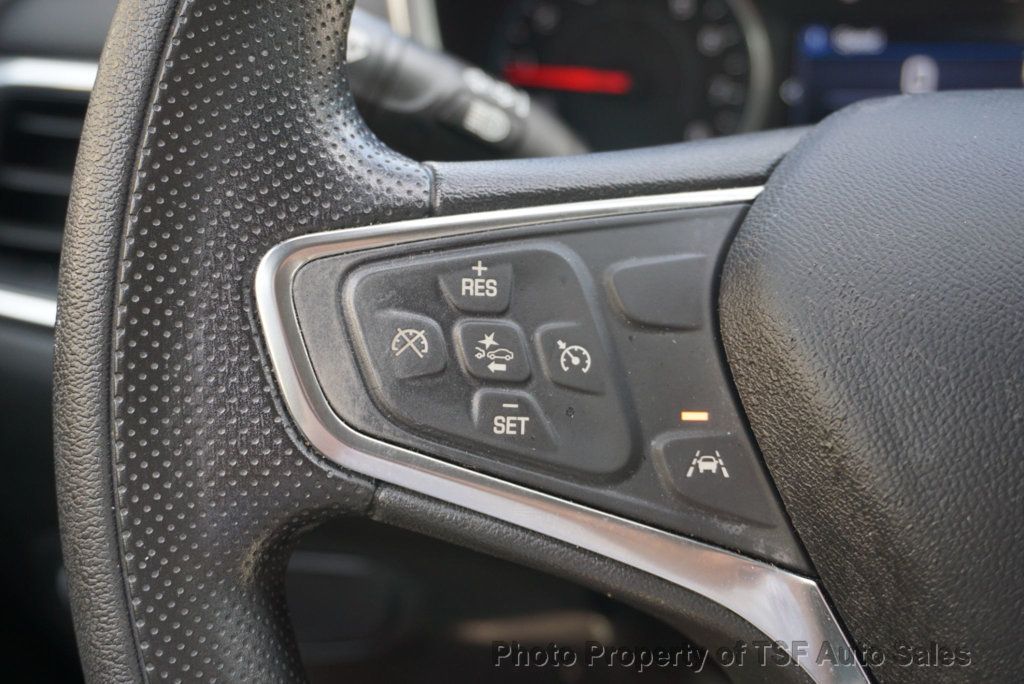2021 Chevrolet Equinox photo 21
