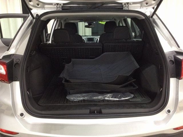 2021 Chevrolet Equinox LS photo 22