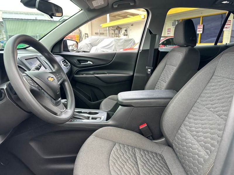 2021 Chevrolet Equinox FWD 4dr LT w/1LT - 22889701 - 12