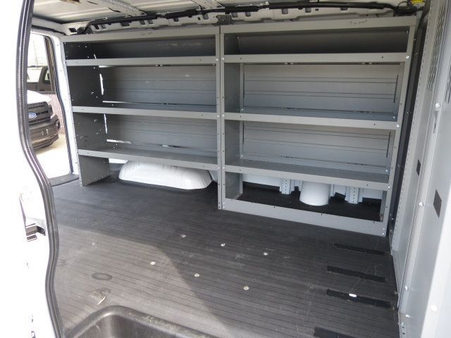 2021 Chevrolet Express Cargo Van 4.3L V6 GAS*2500*135" WB*BULKHEAD & SHELVES PACKAGE! - 22976706 - 17