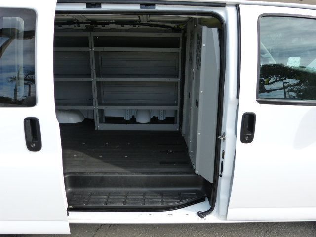 2021 Chevrolet Express Cargo Van 4.3L V6 GAS*2500*135" WB*BULKHEAD & SHELVES PACKAGE! - 22976706 - 19