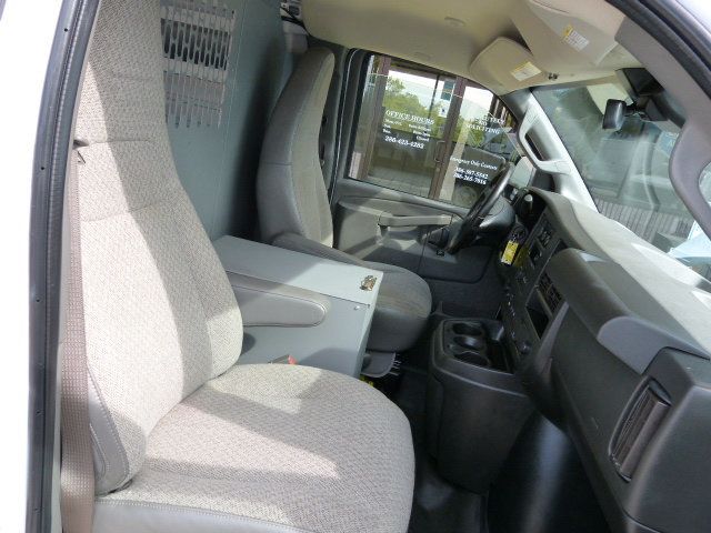 2021 Chevrolet Express Cargo Van 4.3L V6 GAS*2500*135" WB*BULKHEAD & SHELVES PACKAGE! - 22976706 - 22