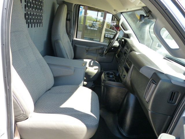 2021 Chevrolet Express Cargo Van 4.3L V6 GAS*2500*135" WB*BULKHEAD & SHELVES PACKAGE! - 22997417 - 23