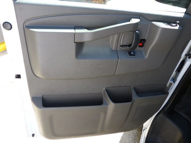 2021 Chevrolet Express Cargo Van 4.3L V6 GAS*2500*135" WB*BULKHEAD & SHELVES PACKAGE! - 22997417 - 25