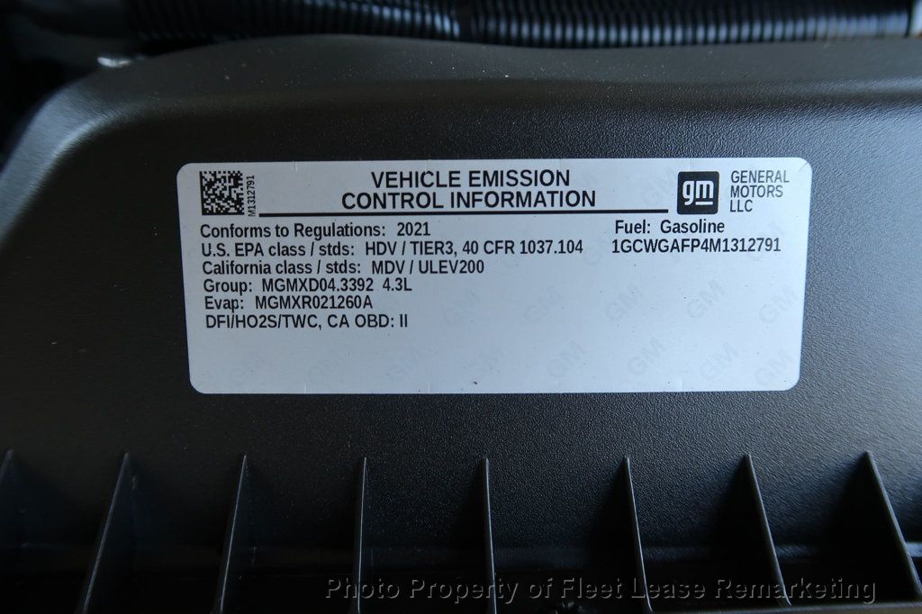 2021 Chevrolet Express Cargo Van Express Cargo Van 2500 135" Ladder Rack - 23095219 - 37