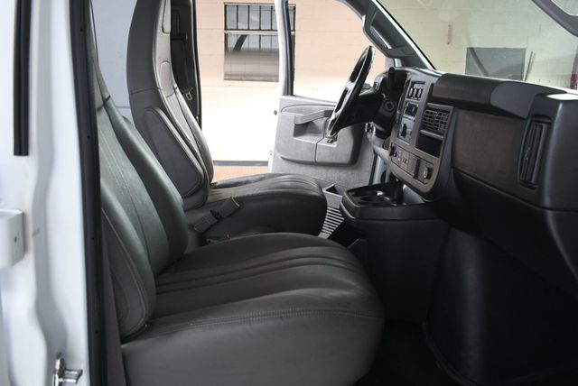 2021 Chevrolet Express Cargo Van Extended 3/4 ton PW, PDL, Keyless, Shelves Rack system - 22771409 - 12