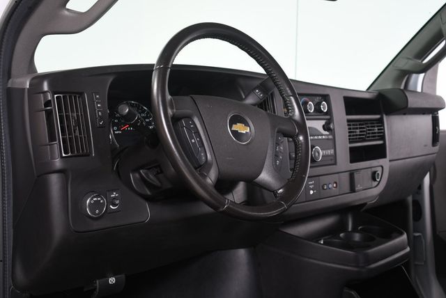 2021 Chevrolet Express Cargo Van Extended 3/4 ton PW, PDL, Keyless, Shelves Rack system - 22771409 - 8