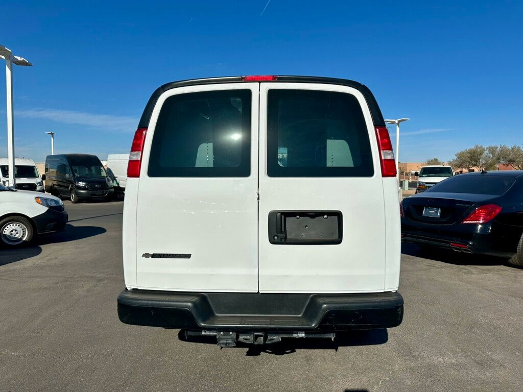 2021 Chevrolet Express Cargo Van RWD 2500 135" - 22732242 - 3