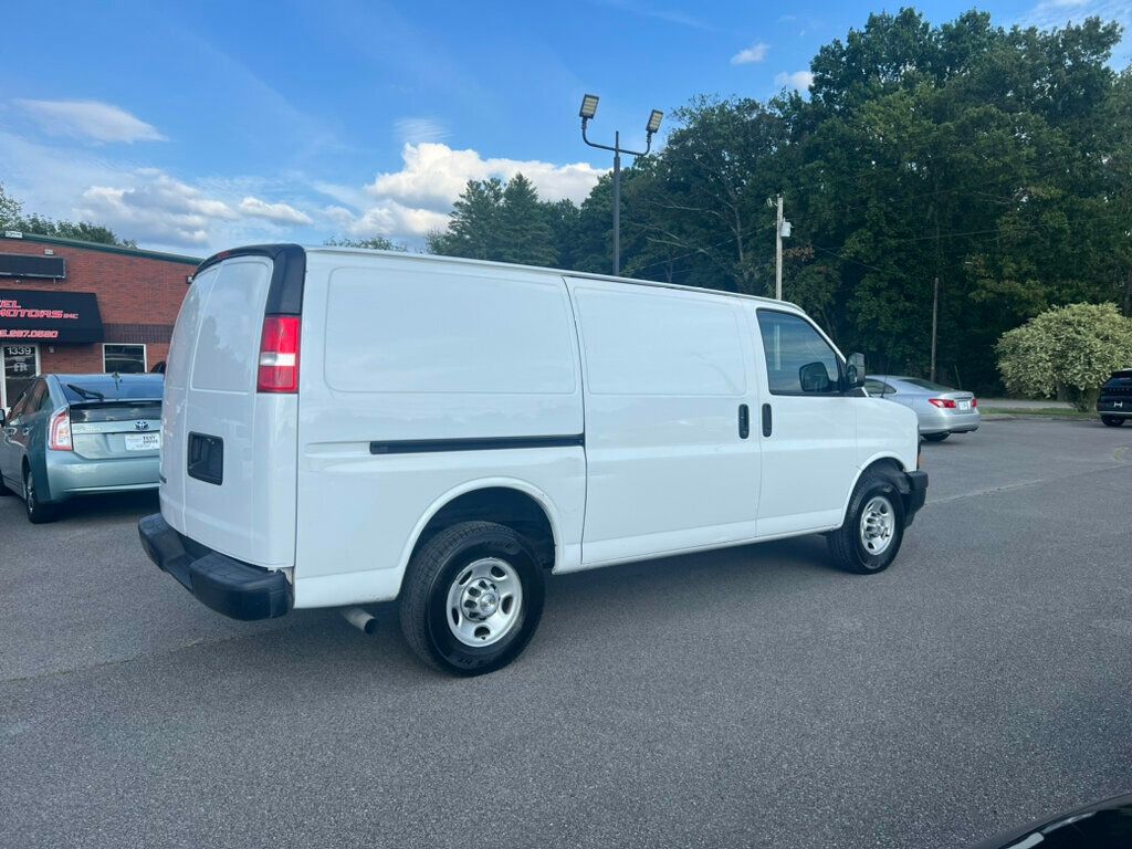 2021 Chevrolet Express Cargo Van RWD 2500 135" - 22581106 - 2