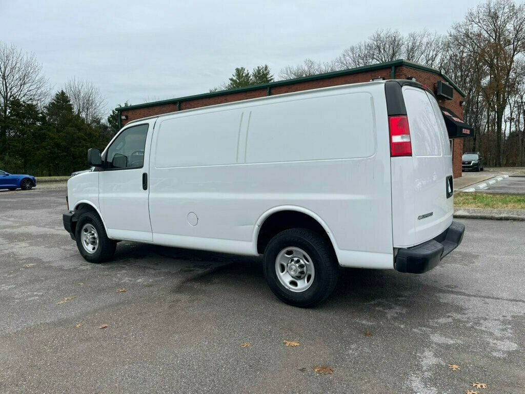 2021 Chevrolet Express Cargo Van RWD 2500 135" - 22712359 - 3