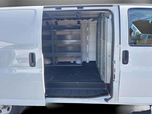 2021 Chevrolet Express Cargo Van RWD 2500 135" - 22941945 - 14